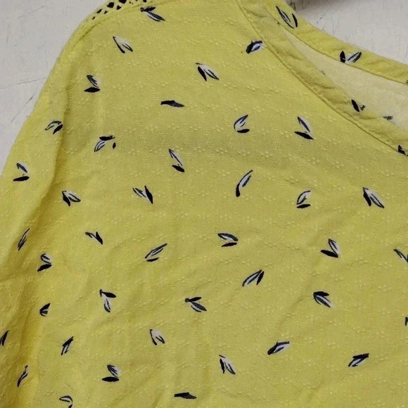 Buffalo David Bitton XL Lattice Trim Sleeves Keyhole Back Blouse - Picture 3 of 9